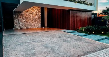 WhatsApp Image 2025-08-19 at 08.37.44